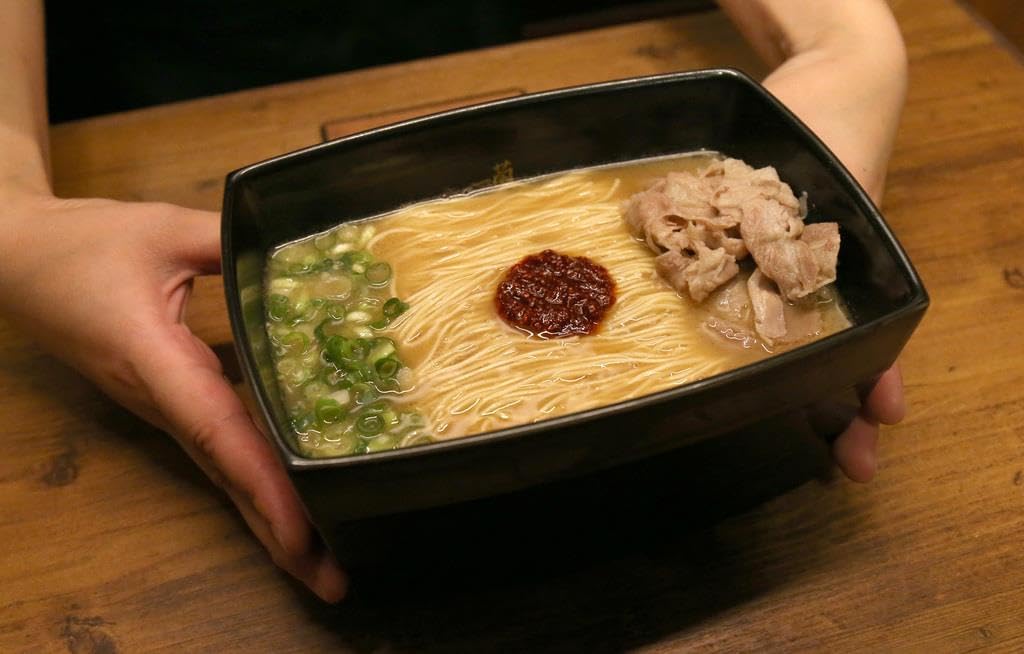 Ichiran Hakata straight noodle Chicken soup Ramen avec special secret red Ichiran dry sauce - 5 meals