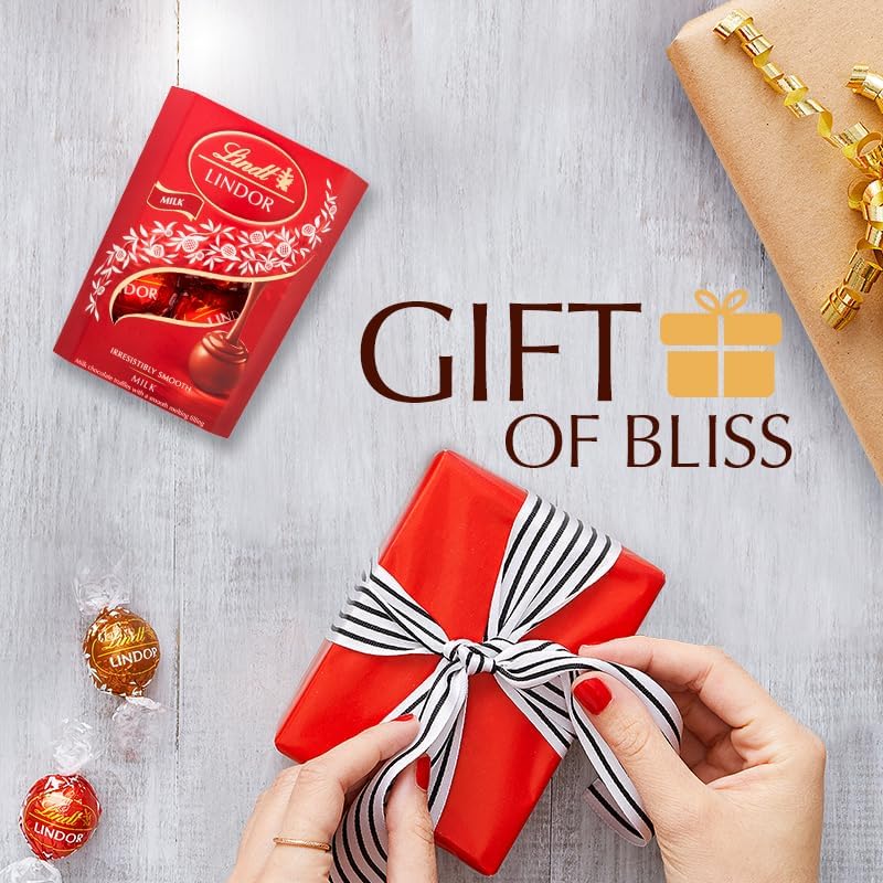 Lindt Lindor Milk Chocolate Truffles Box Small | 37g | Chocolate Truffles with a Smooth Melting Filling | Gift Present for Him and Her | Christmas, Birthday, Celebrations, Congratulations, Thank you