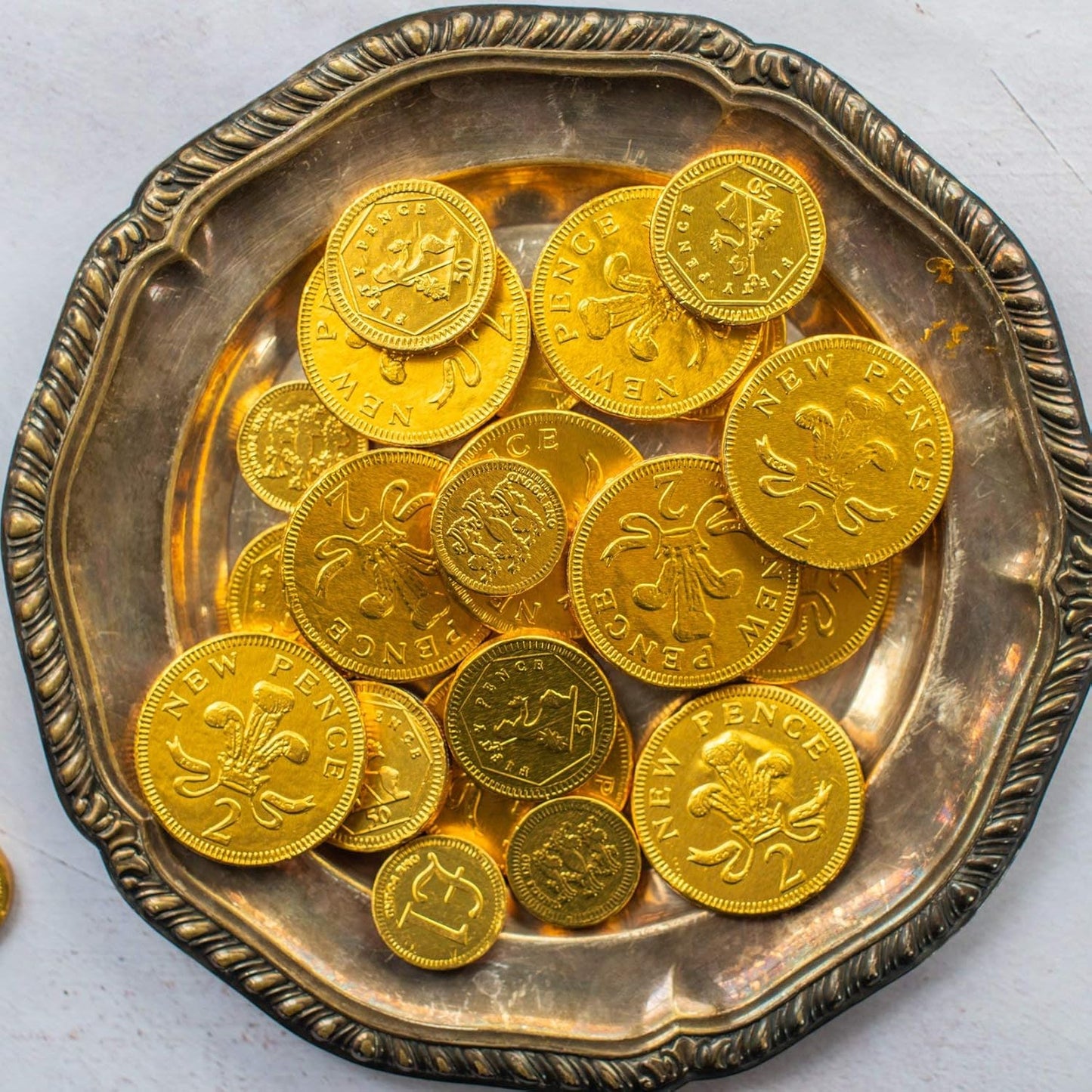 Martins Chocolatier Chocolate Coins (5 Nets) | Net of Milk Chocolate Coins | Belgian Chocolate Gift